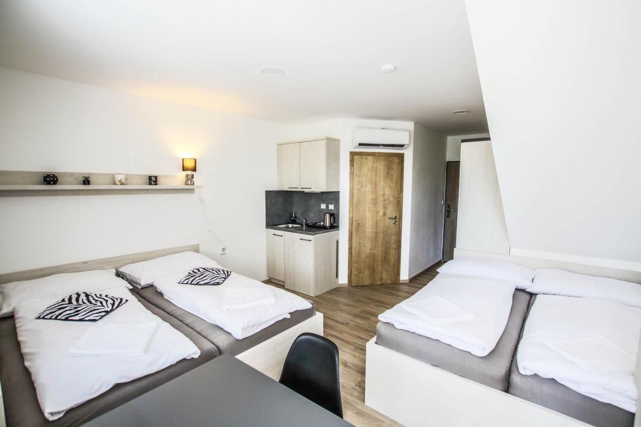 Hotel U Plaze Vranov nad Dyji Bagian luar foto