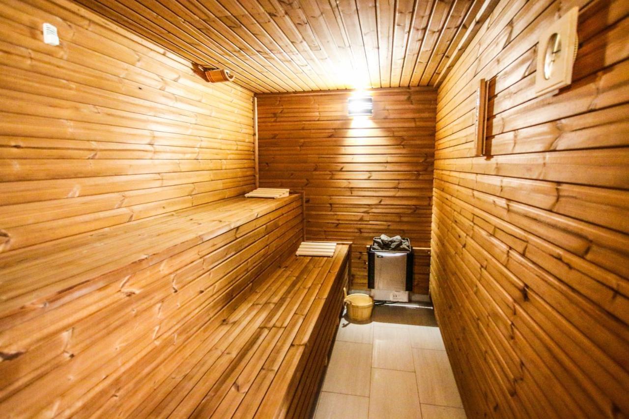 Hotel U Plaze Vranov nad Dyji Bagian luar foto